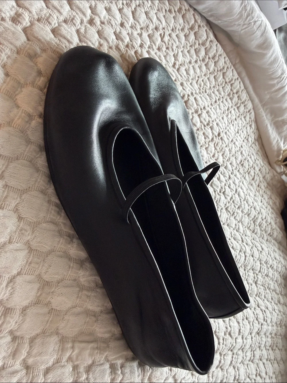 THE ROW / black leather elastic strap ballet flats / 38 - Picture 3 of 8